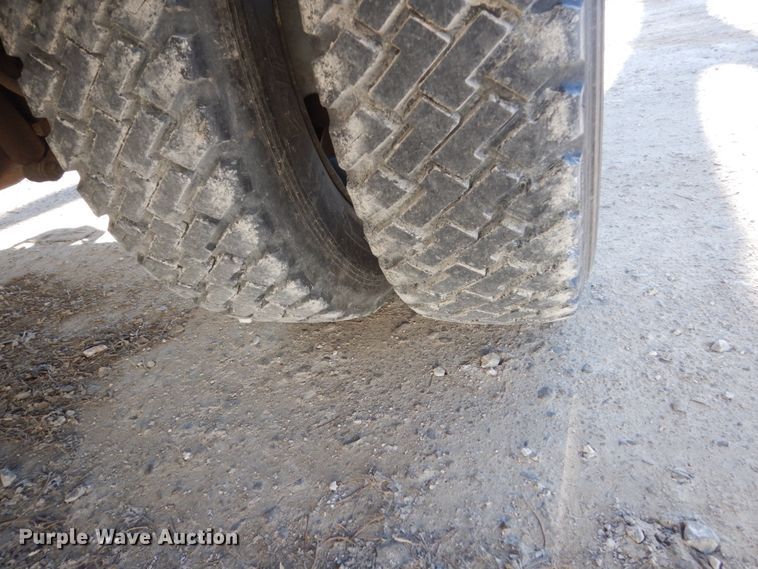 image for item HU9865 2008 Ford F550 Super Duty  Crew Cab utility truck