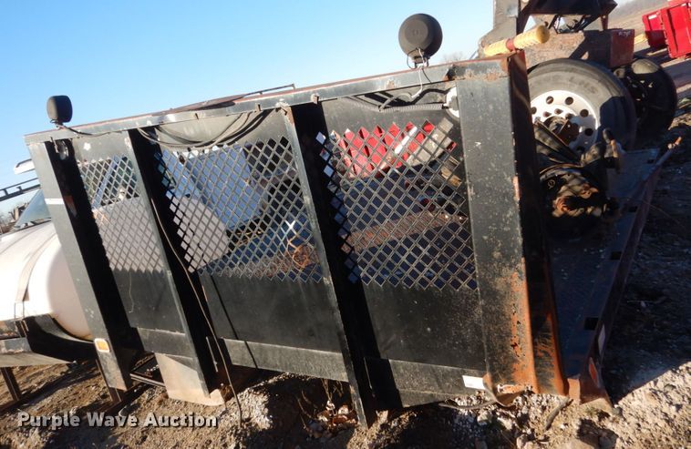 image for item HU9874 Knapheide flatbed