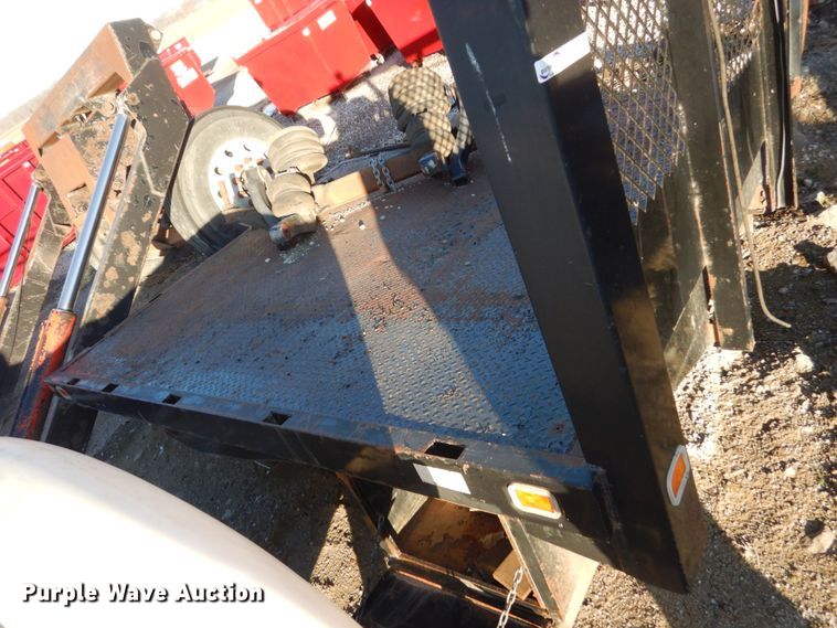 image for item HU9874 Knapheide flatbed