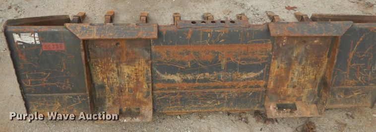 image for item HV9543 70"W skid steer bucket