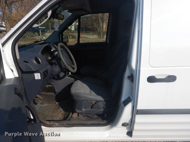 image for item HV9547 2012 Ford Transit Connect  van