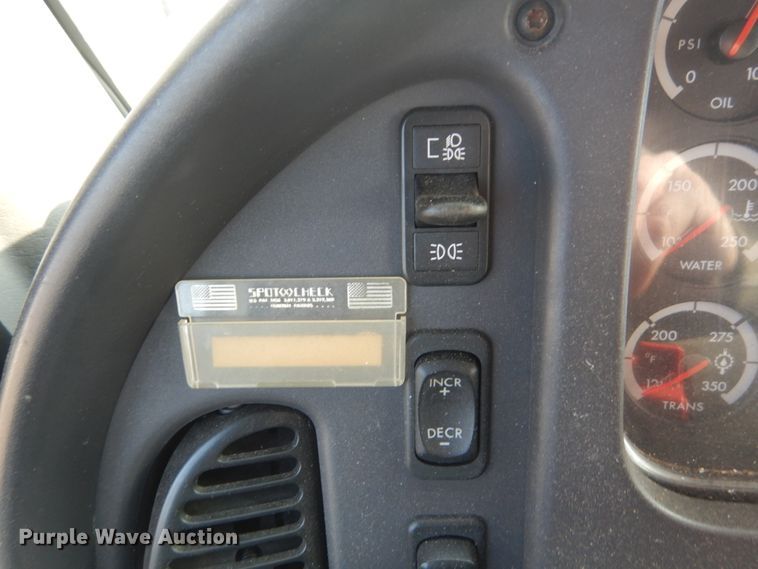 image for item HV9548 2005 Freightliner Business Class M2  dump truck