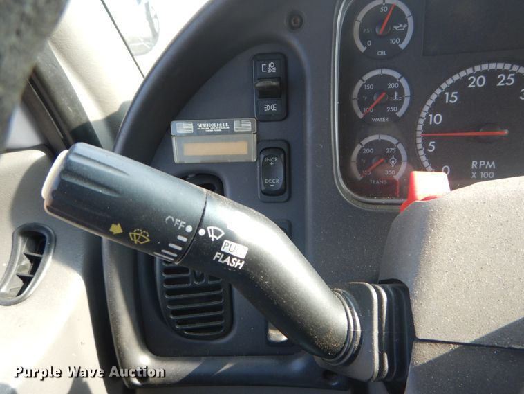 image for item HV9548 2005 Freightliner Business Class M2  dump truck