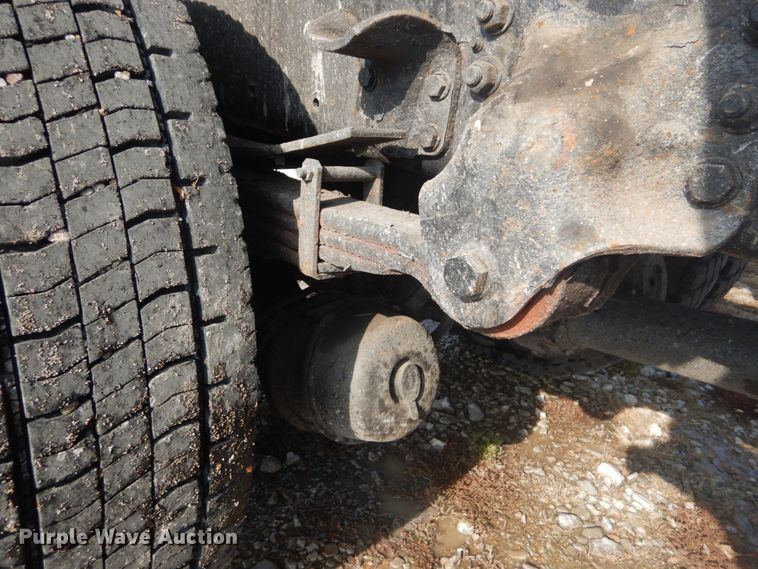 image for item HV9548 2005 Freightliner Business Class M2  dump truck