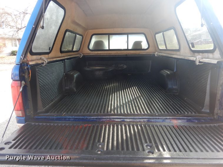 image for item HV9549 1996 Ford F150  pickup truck