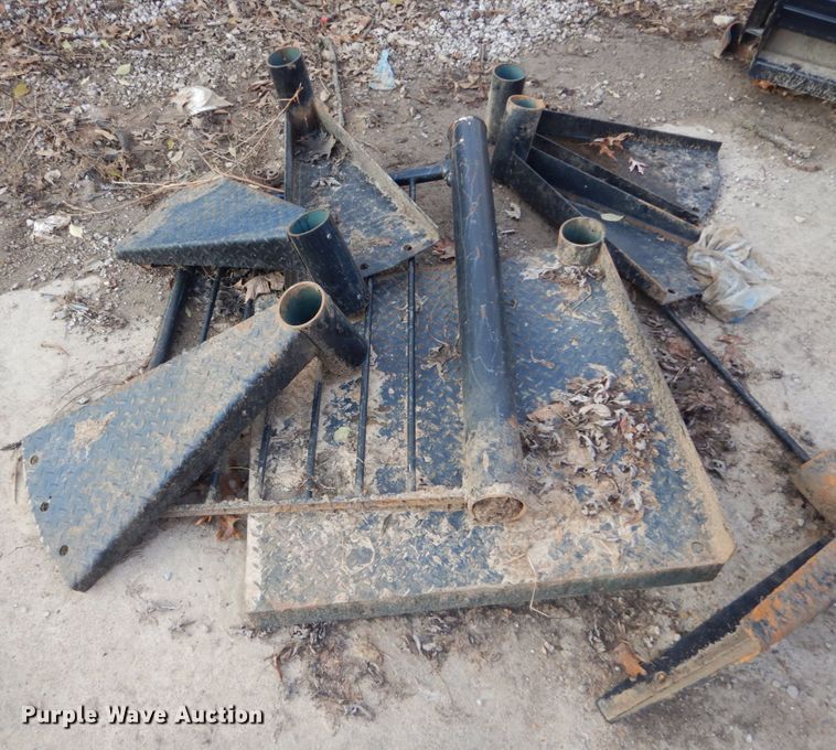 image for item HV9553 Steel spiral staircase