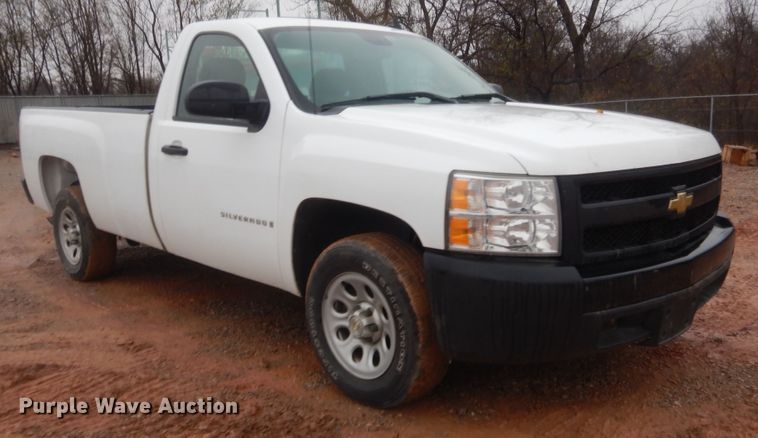 image for item HW9197 2007 Chevrolet Silverado 1500  pickup truck