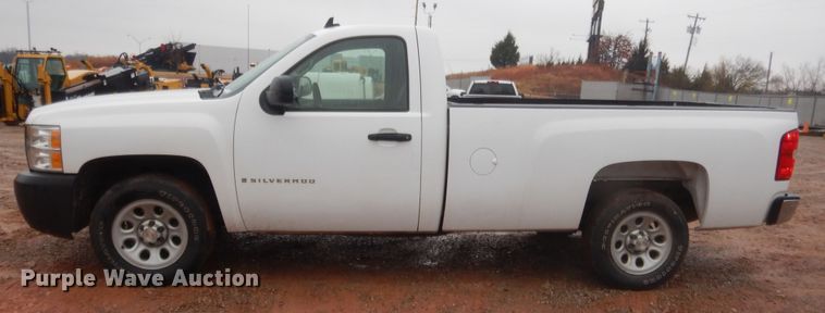 image for item HW9197 2007 Chevrolet Silverado 1500  pickup truck