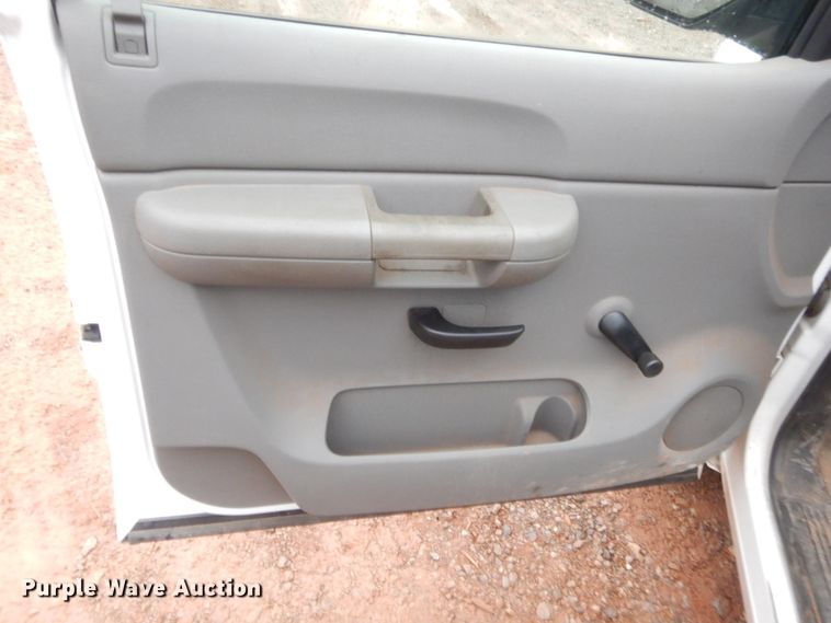 image for item HW9197 2007 Chevrolet Silverado 1500  pickup truck