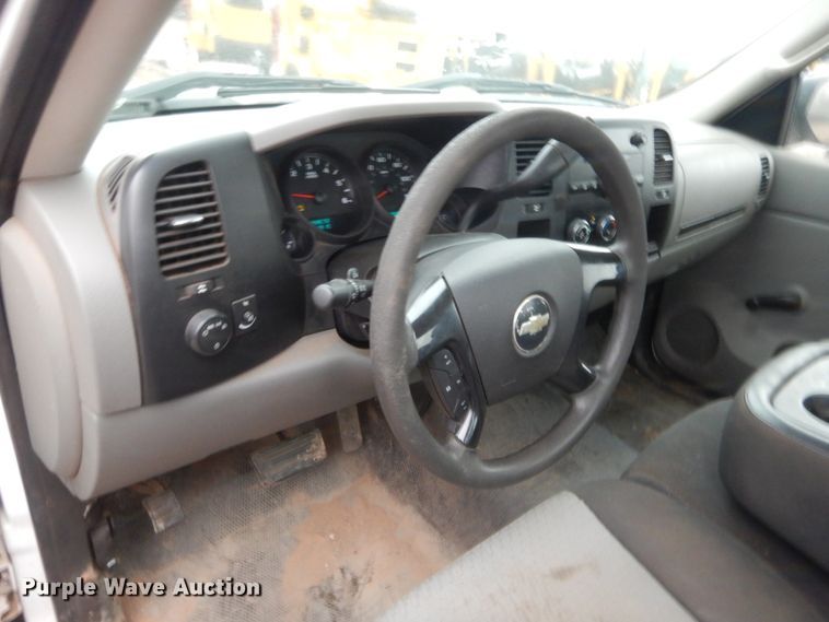 image for item HW9197 2007 Chevrolet Silverado 1500  pickup truck