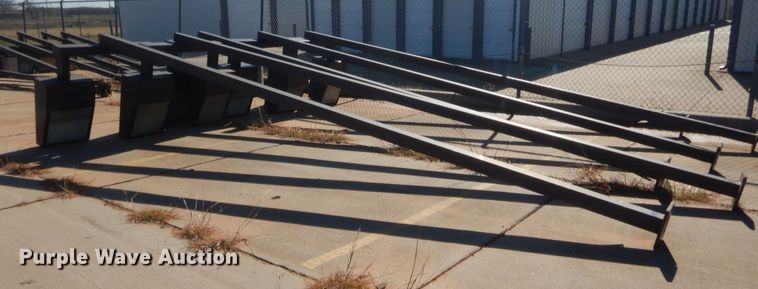 image for item HW9203 Approximately 28 light poles