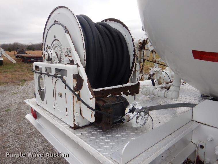 image for item HX9048 2003 Sterling Acterra  fuel truck