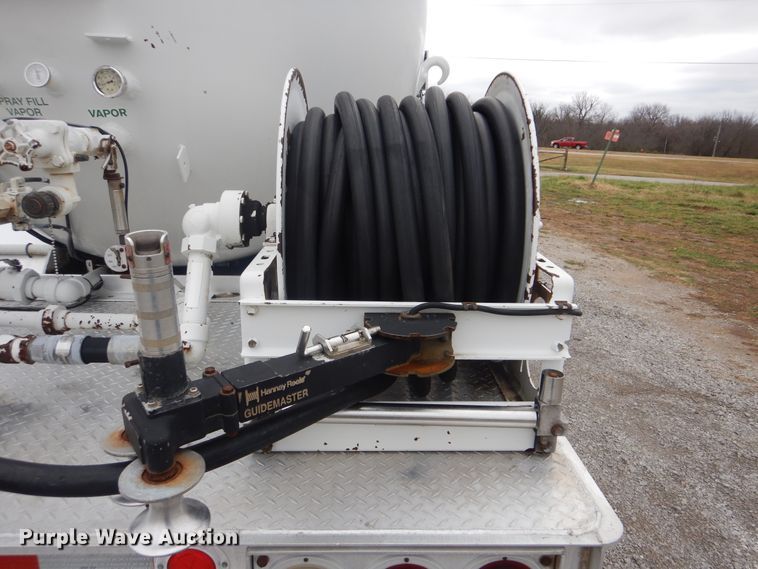 image for item HX9048 2003 Sterling Acterra  fuel truck