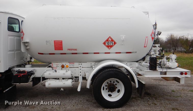 image for item HX9048 2003 Sterling Acterra  fuel truck