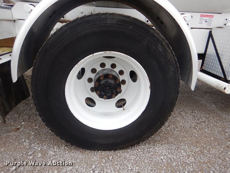 image for item HX9048 2003 Sterling Acterra  fuel truck