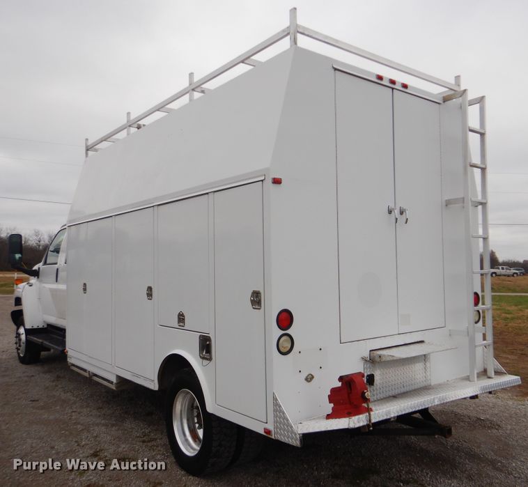 image for item HX9049 2008 Chevrolet C5500  utility truck