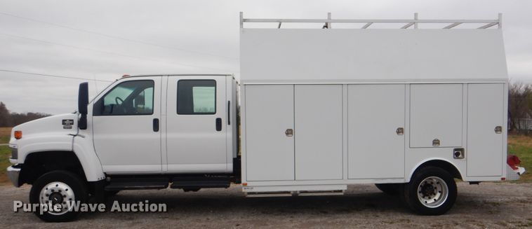 image for item HX9049 2008 Chevrolet C5500  utility truck