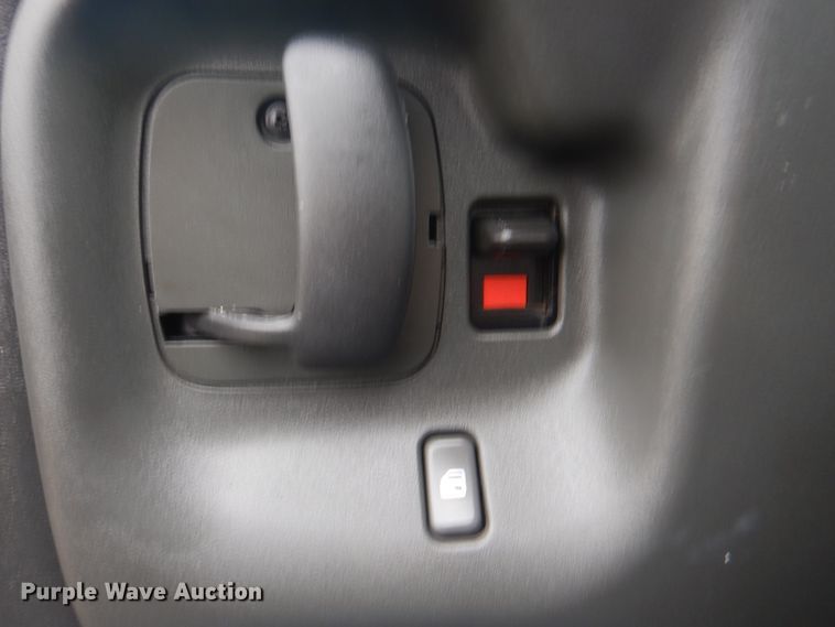 image for item HX9049 2008 Chevrolet C5500  utility truck