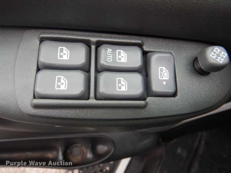 image for item HX9049 2008 Chevrolet C5500  utility truck