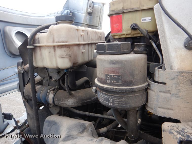 image for item HX9049 2008 Chevrolet C5500  utility truck