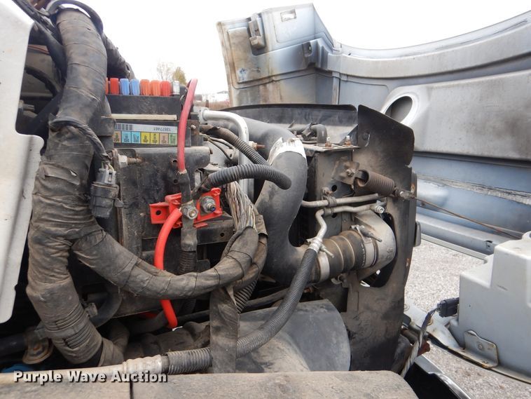 image for item HX9049 2008 Chevrolet C5500  utility truck