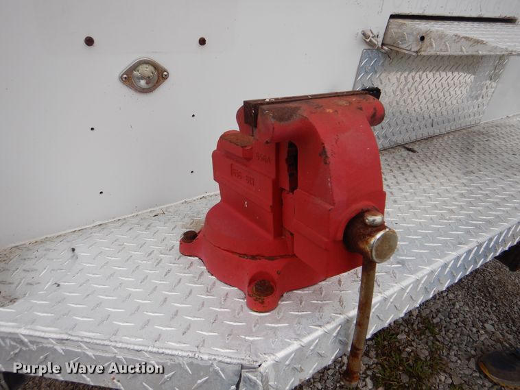 image for item HX9049 2008 Chevrolet C5500  utility truck