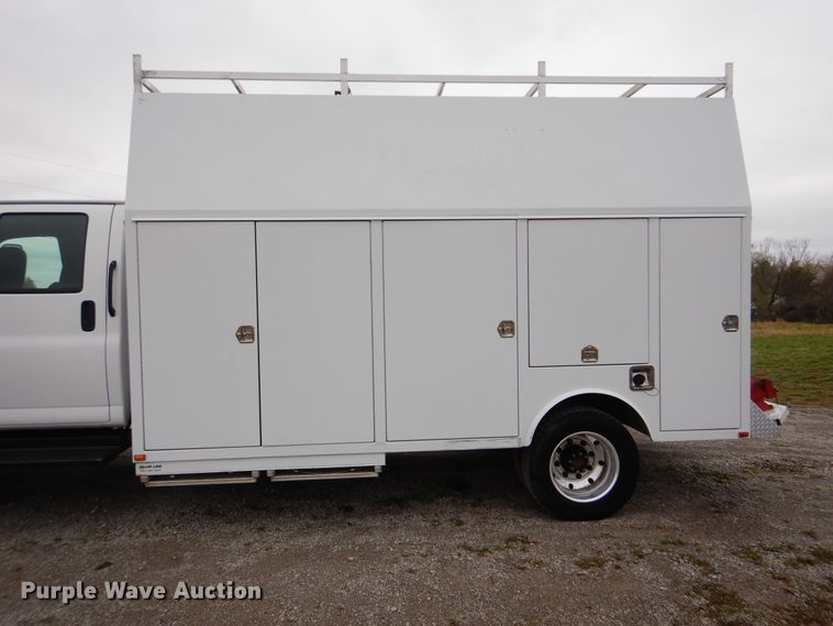 image for item HX9049 2008 Chevrolet C5500  utility truck
