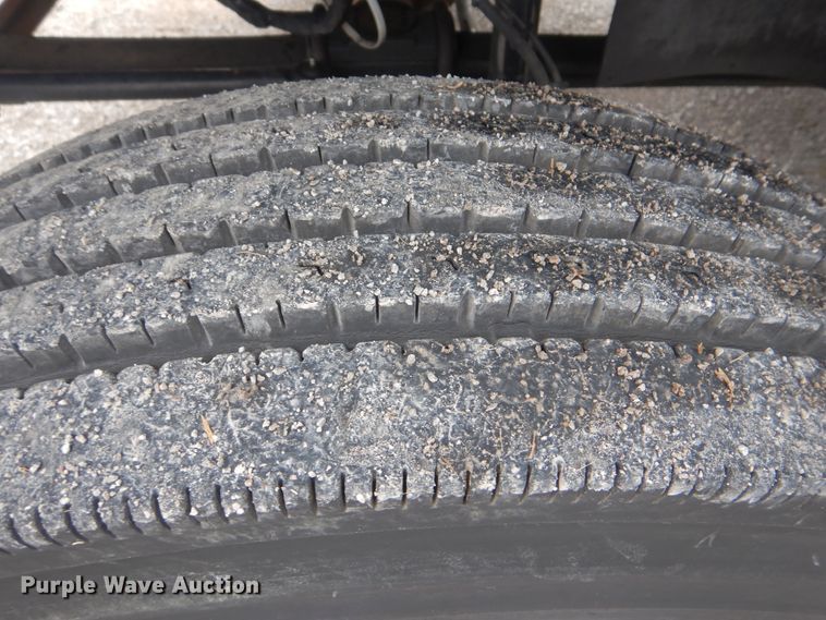 image for item HX9049 2008 Chevrolet C5500  utility truck