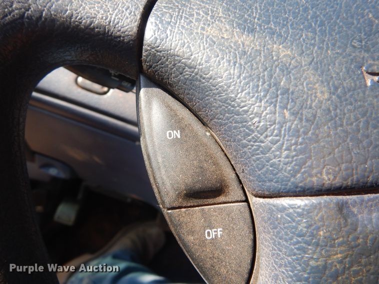 image for item HY9980 1996 Ford Crown Victoria Police Interceptor