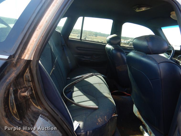 image for item HY9980 1996 Ford Crown Victoria Police Interceptor