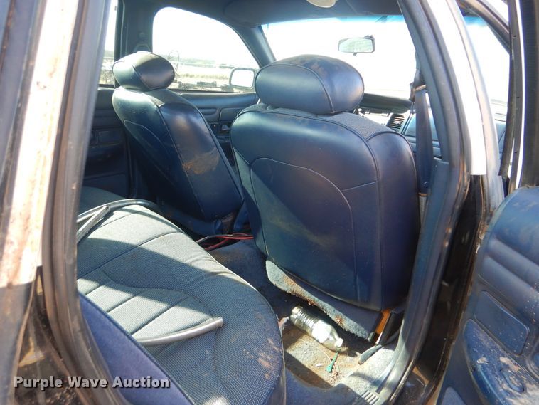 image for item HY9980 1996 Ford Crown Victoria Police Interceptor