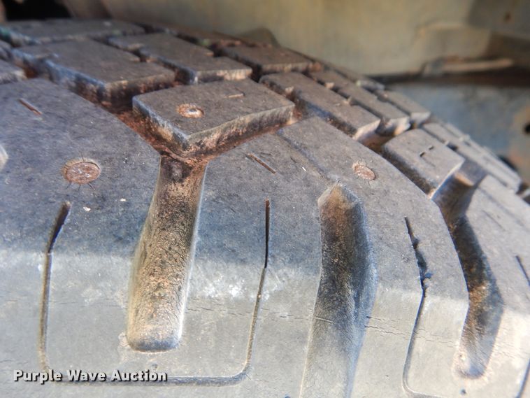 image for item HY9980 1996 Ford Crown Victoria Police Interceptor