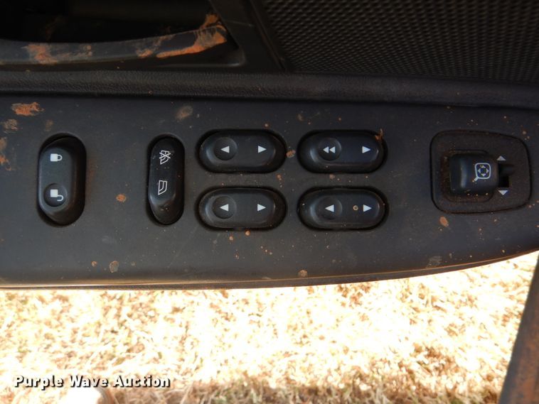 image for item HY9981 2004 Ford Crown Victoria Police Interceptor