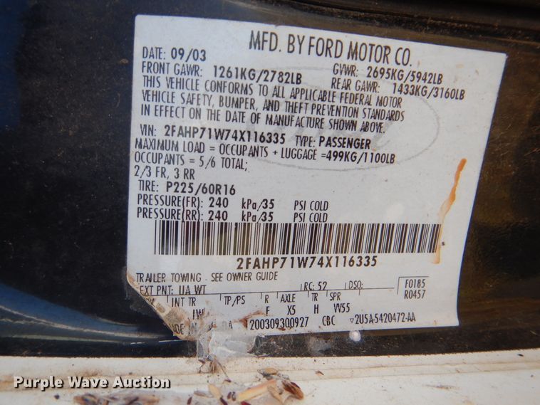 image for item HY9981 2004 Ford Crown Victoria Police Interceptor