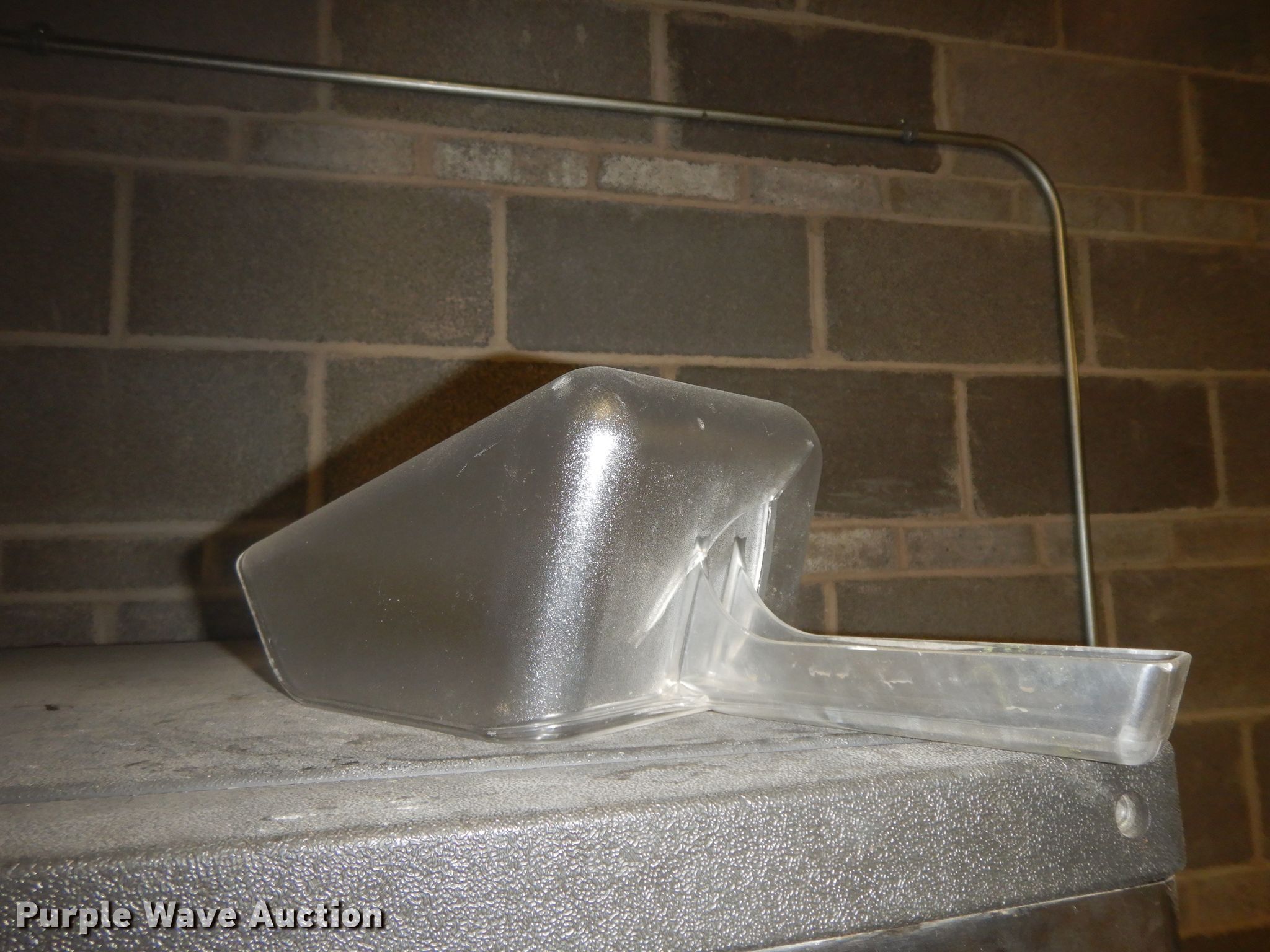 Manitowoc S570 ice machine in Joplin, MO Item GK9569 sold Purple Wave