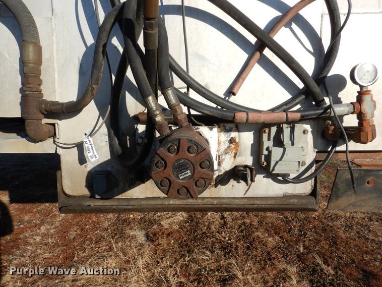 image for item AF9922 1990 Warren feed delivery trailer