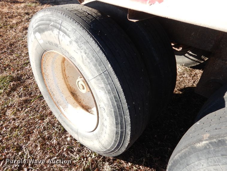 image for item AF9922 1990 Warren feed delivery trailer