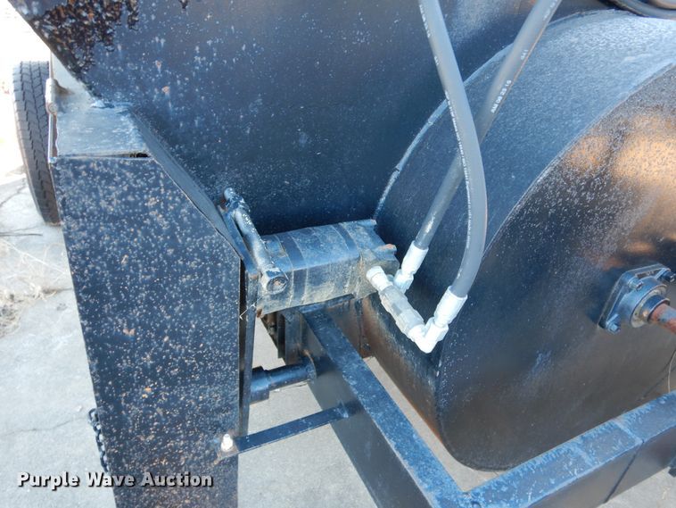 image for item AF9923 Shop built spreader trailer