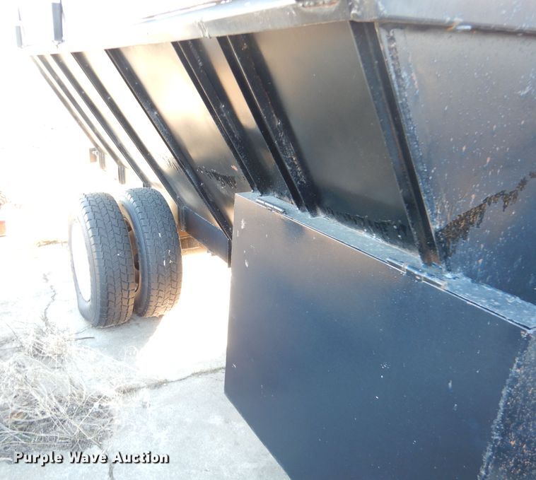 image for item AF9923 Shop built spreader trailer