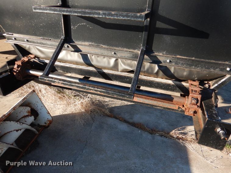 image for item AF9923 Shop built spreader trailer