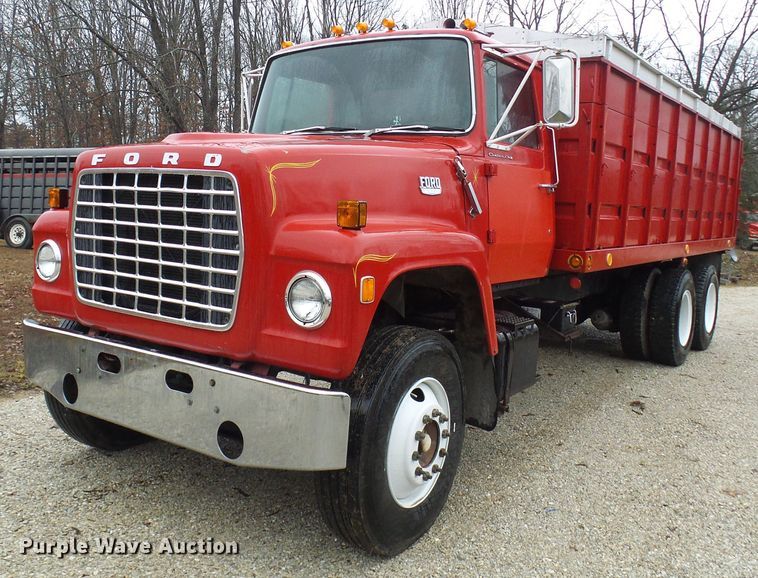 image for item DC2856 1973 Ford 8000  grain truck