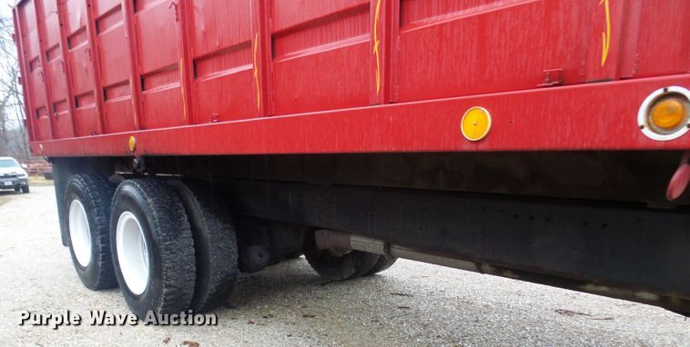 image for item DC2856 1973 Ford 8000  grain truck