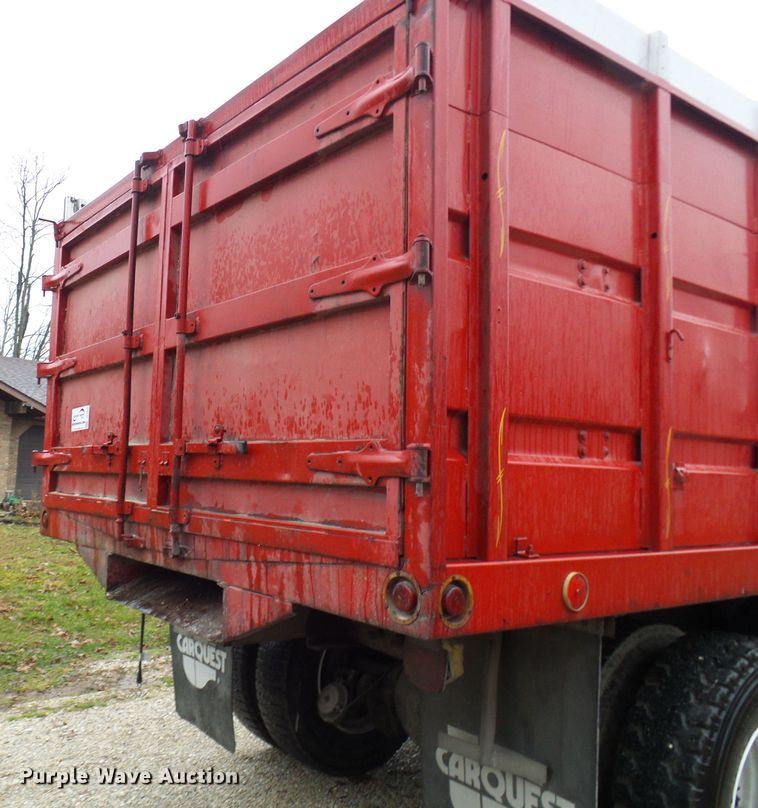 image for item DC2856 1973 Ford 8000  grain truck