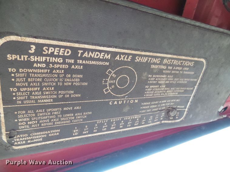 image for item DC2856 1973 Ford 8000  grain truck