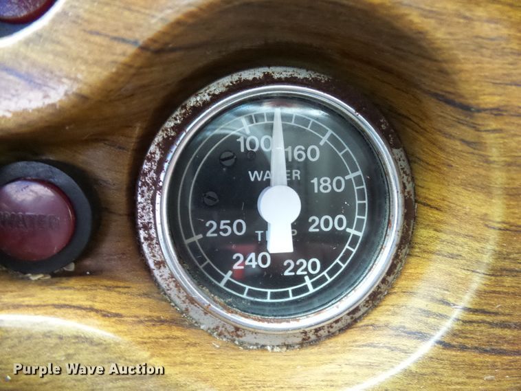 image for item DC2856 1973 Ford 8000  grain truck