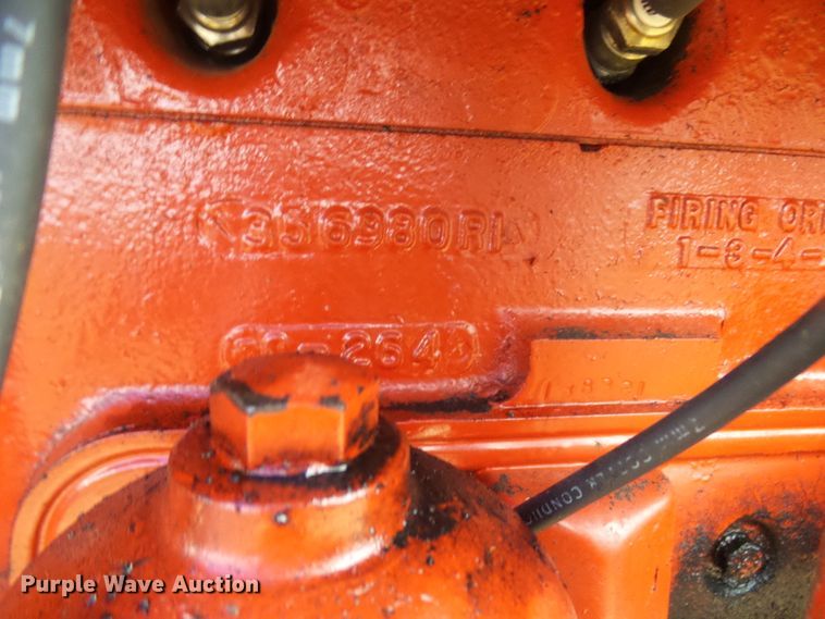 image for item DC2857 Farmall 400  tractor