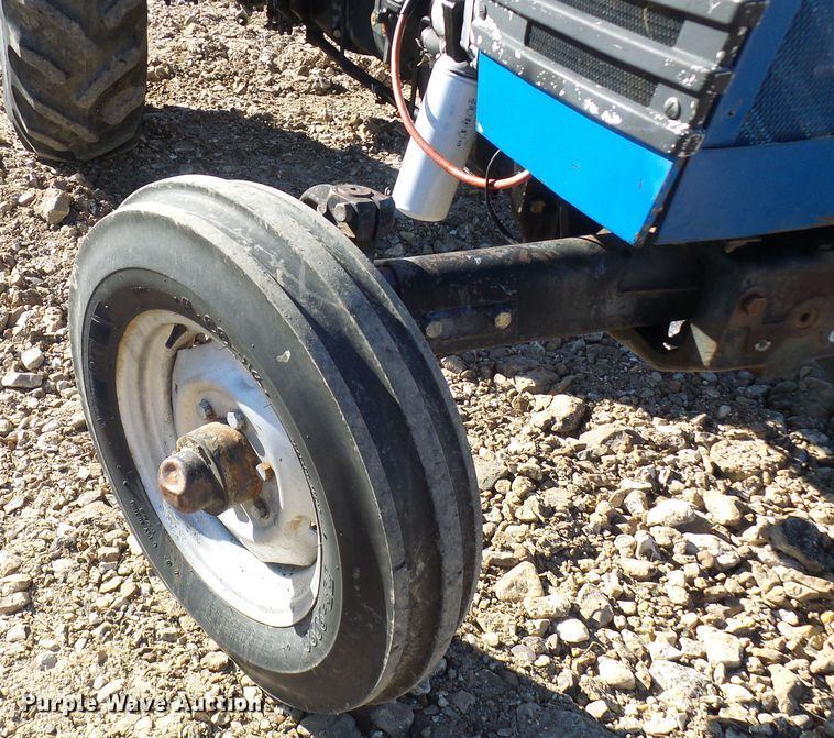 image for item DC2860 Long 2360  tractor