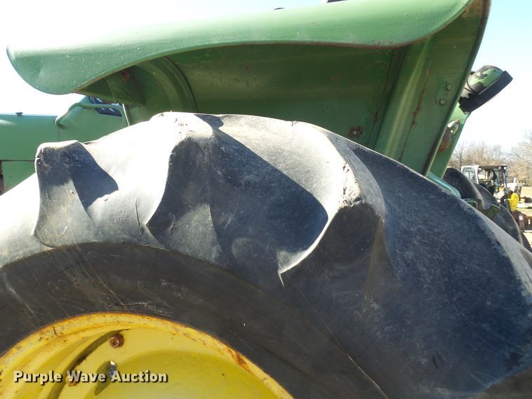 image for item DC2861 1969 John Deere 4520  tractor