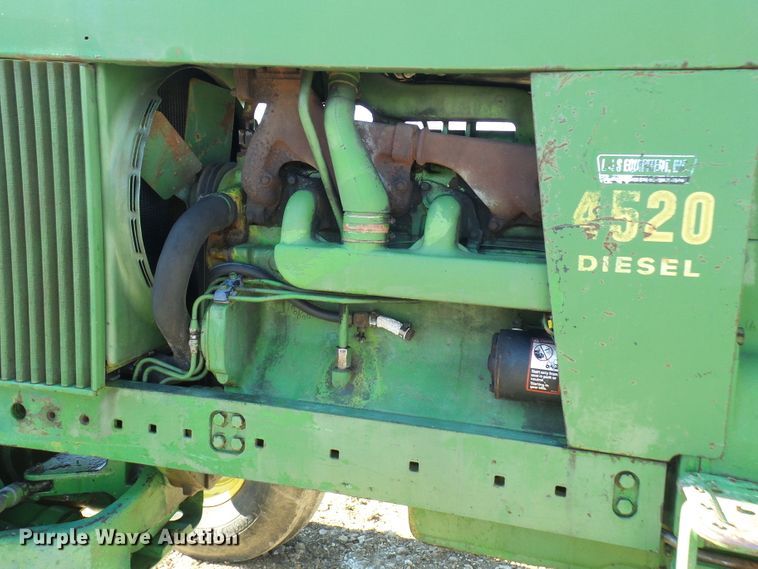 image for item DC2861 1969 John Deere 4520  tractor