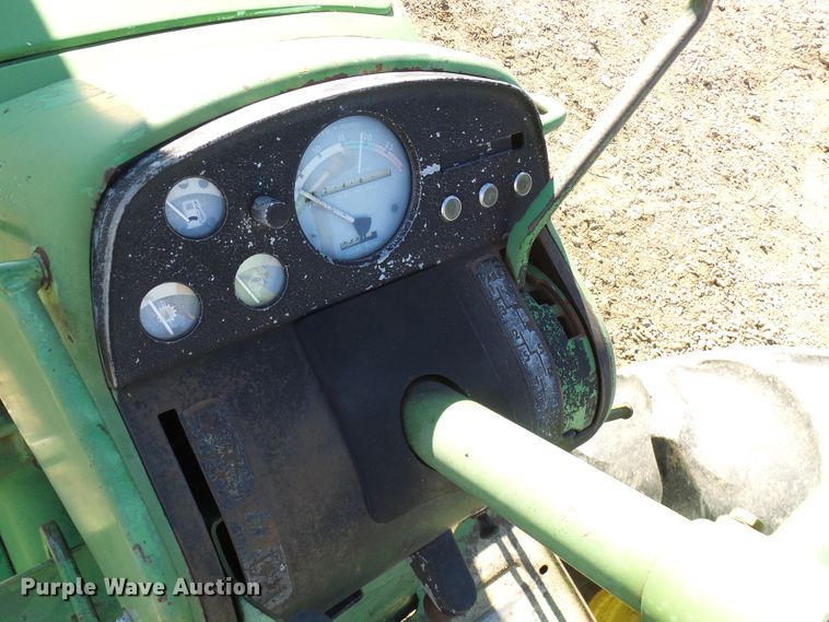 image for item DC2861 1969 John Deere 4520  tractor